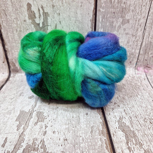 Bluefaced Leicester and tussah silk wool top - Hand dyed - 100g (3.5oz) - ENCHANTMENT