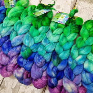 Bluefaced Leicester and tussah silk wool top - Hand dyed - 100g (3.5oz) - ENCHANTMENT