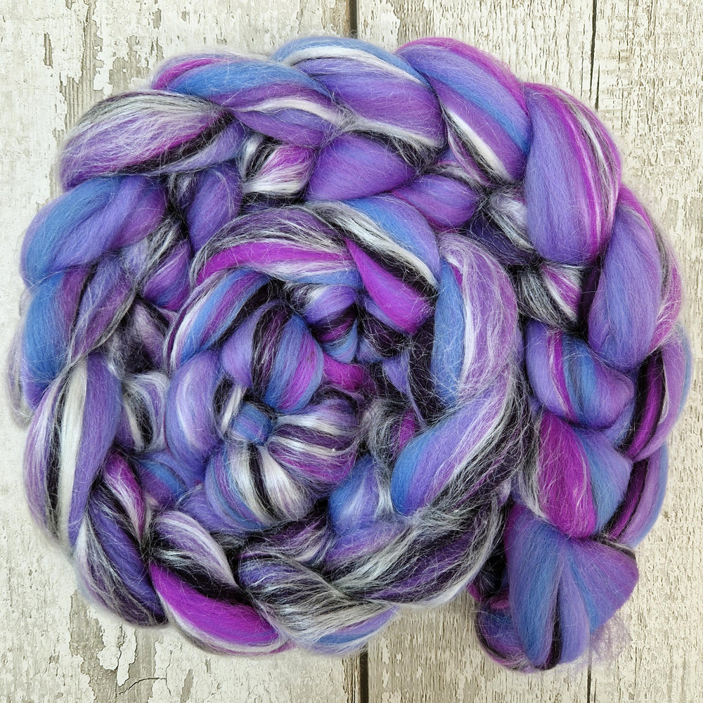 Blended top - 100g (3.5oz) - 21 micron Merino wool and tussah silk - NOS