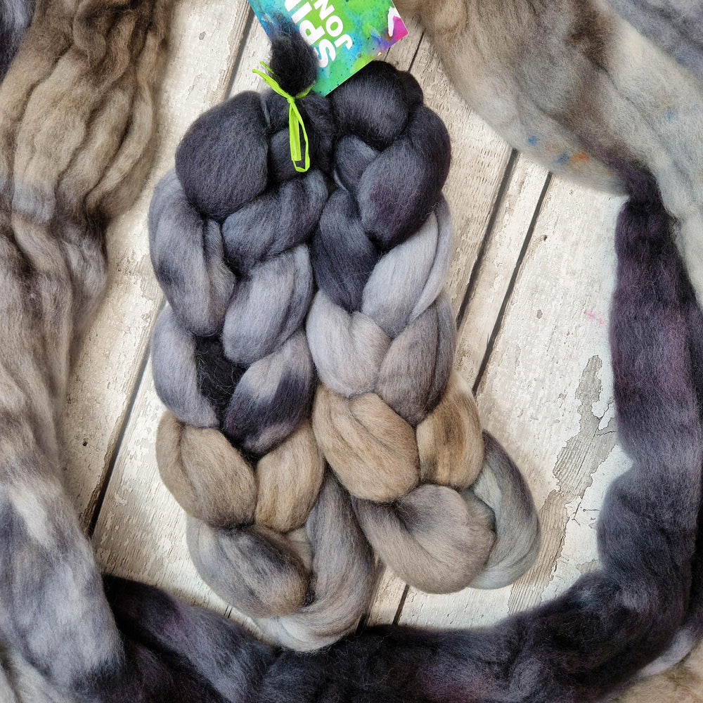 Punta Arenas wool top - Hand dyed - 100g (3.5oz) - SILENT MOVIE