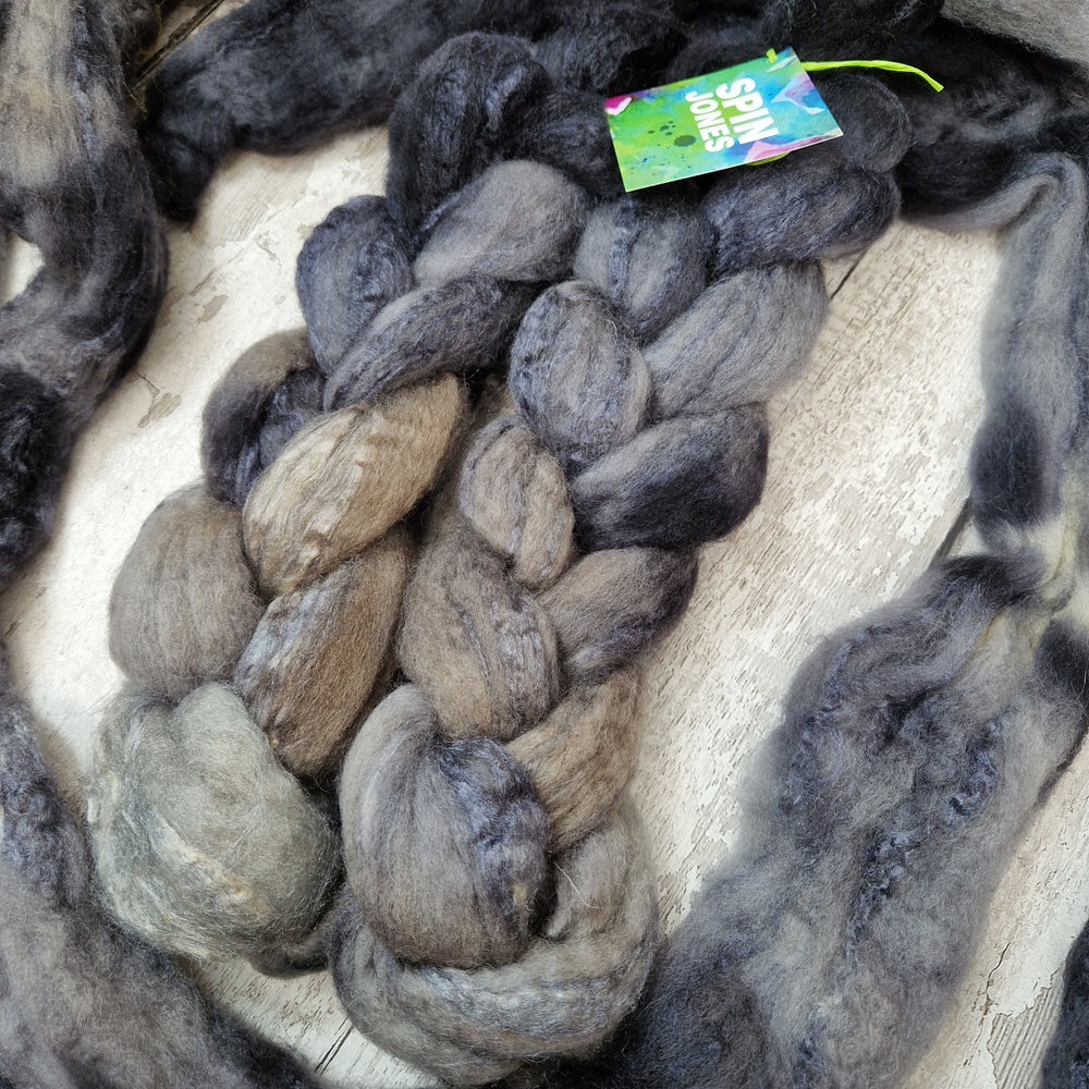 Bluefaced Leicester and tussah silk wool top - Hand dyed - 100g (3.5oz) - SILENT MOVIE