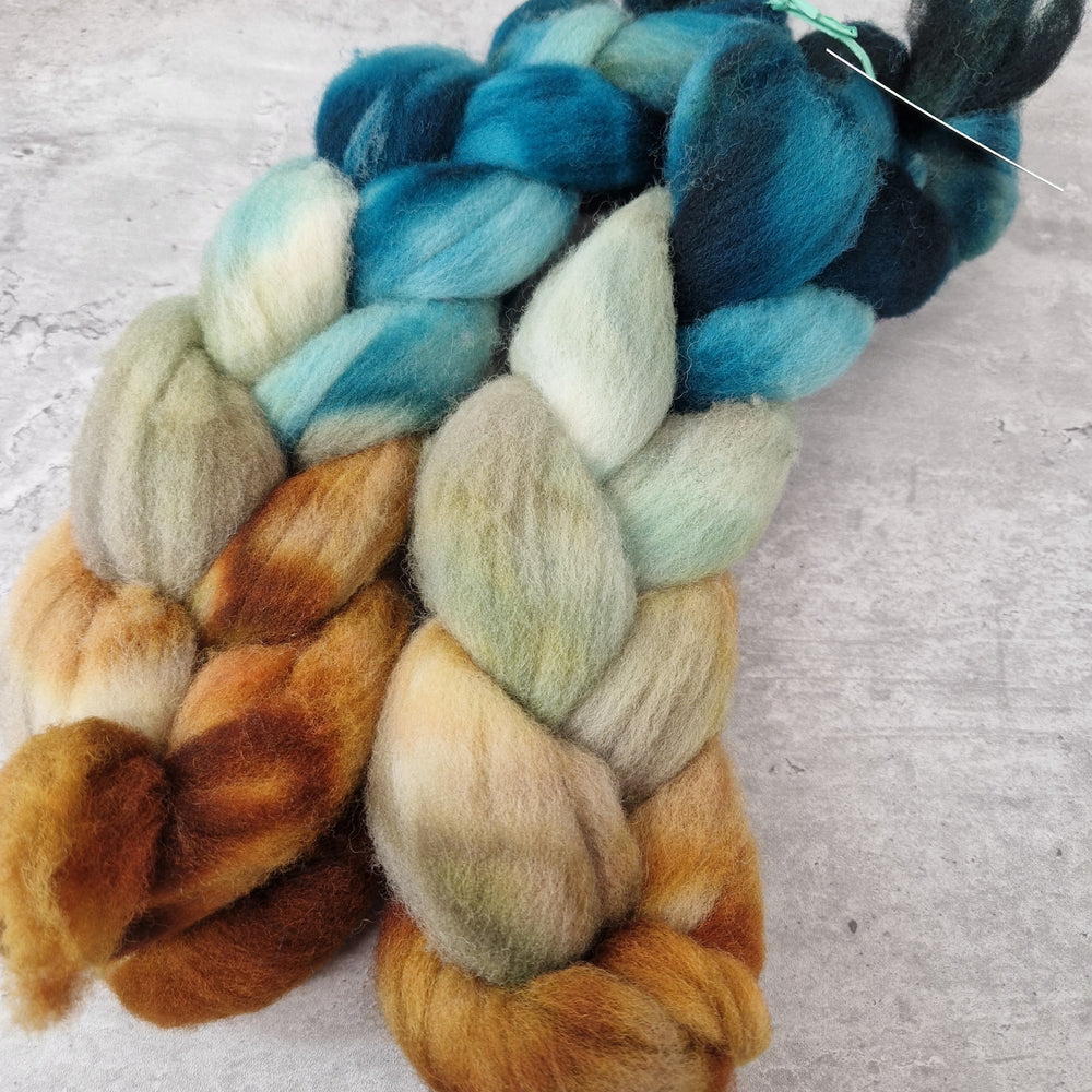 Southdown - Hand dyed - 100g (3.5oz) - TIDEWRACK