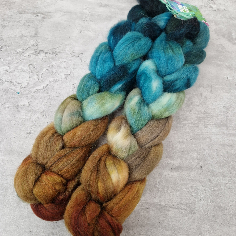 Recycled superwash sock wool with Nylon - Hand dyed - 100g (3.5oz) - TIDEWRACK