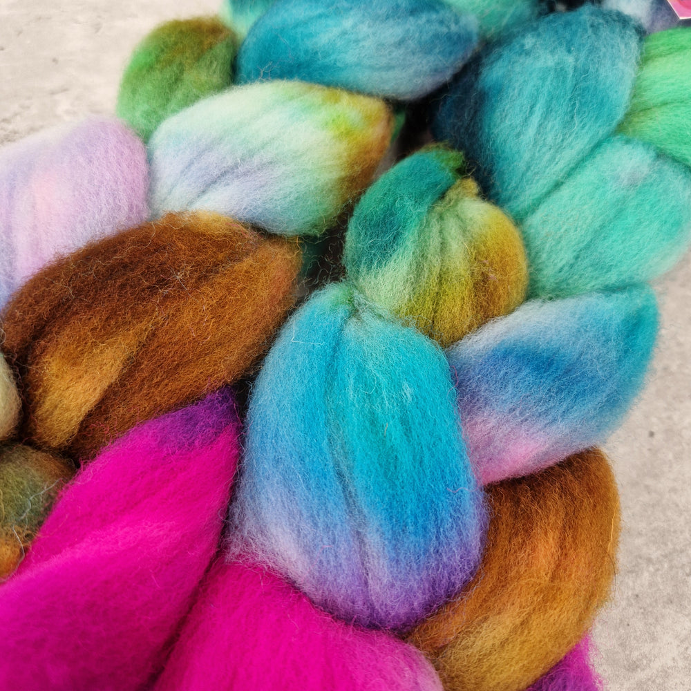 Southdown - Hand dyed - 100g (3.5oz) - PUDDLE