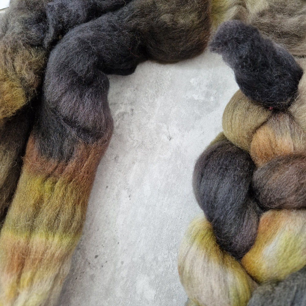 Punta Arenas wool top - Hand dyed - 100g (3.5oz) - MUDLARK