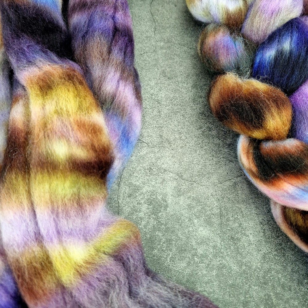 Punta Arenas wool top - Hand dyed - 100g (3.5oz) - WEATHER THE STORM