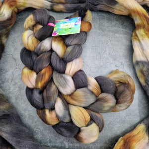 Punta Arenas wool top - Hand dyed - 100g (3.5oz) - MUDLARK