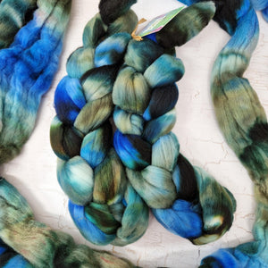 Rambouillet wool - Hand dyed - 100g (3.5oz) - MISCHIEF