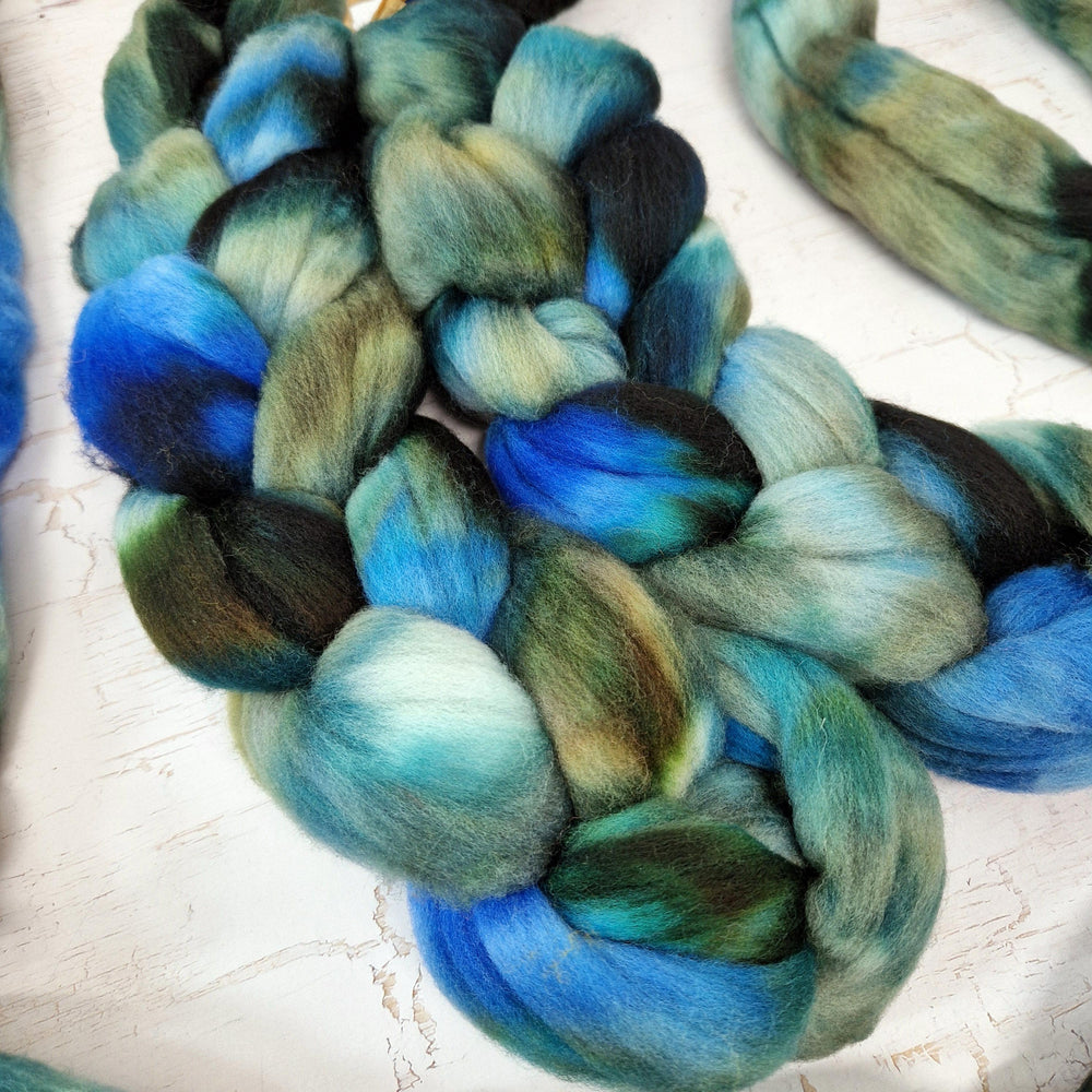 Rambouillet wool - Hand dyed - 100g (3.5oz) - MISCHIEF