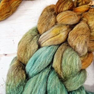 Alpaca/Tussah silk 50/50 - Hand dyed - 100g (3.5oz) - TIDEWRACK