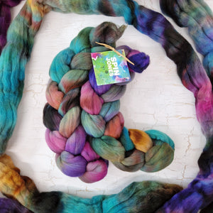 Rambouillet wool - Hand dyed - 100g (3.5oz) - CHRYSALISM