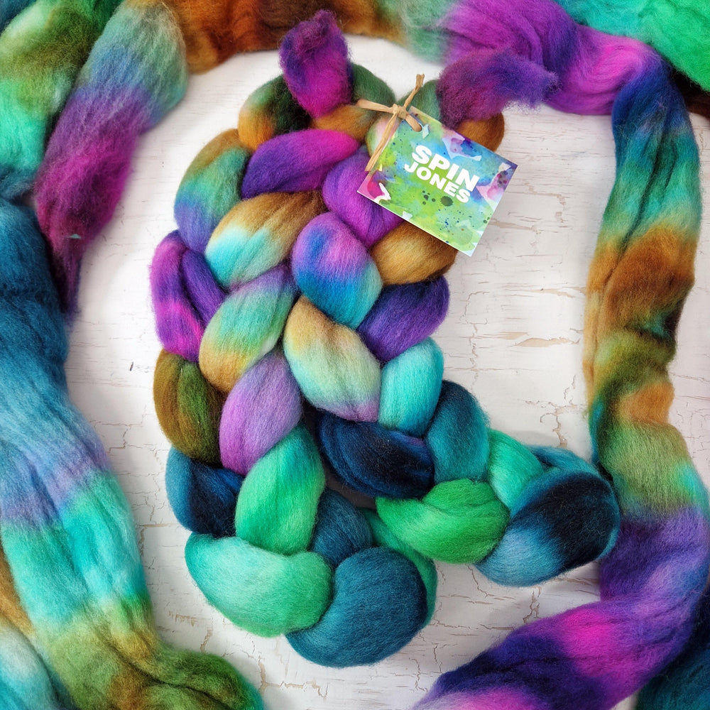 Cormo wool top - Hand dyed - 100g (3.5oz) - PUDDLE