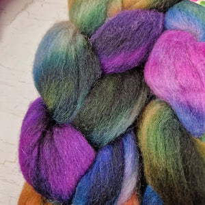 Punta Arenas wool top - Hand dyed - 100g (3.5oz) - BLUEBERRIES