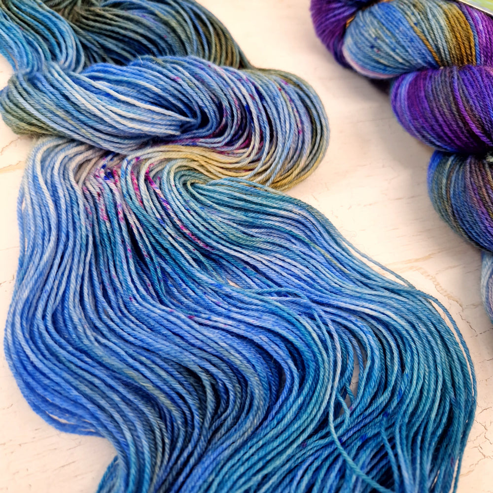 Hand dyed SW Bluefaced Leicester wool - 4ply fingering 100g 400m  OOAK BLUEBERRIES