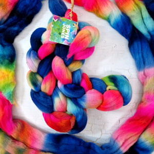 Cormo wool - Hand dyed - 100g (3.5oz) - MISHAP Neon Navy