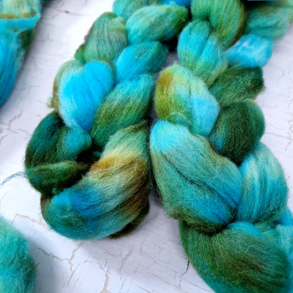 Southdown - Hand dyed - 100g (3.5oz) - AQUATIC