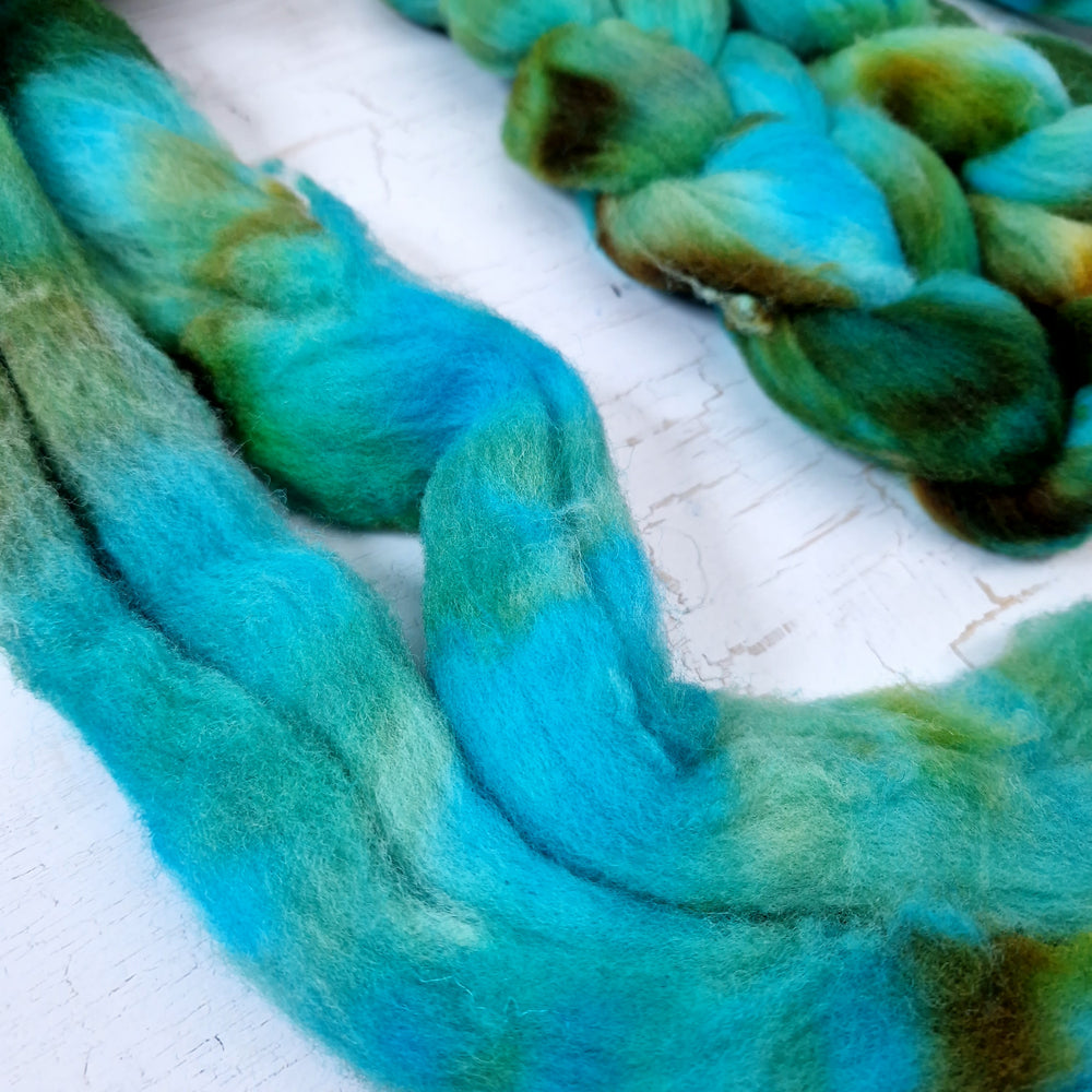 Southdown - Hand dyed - 100g (3.5oz) - AQUATIC