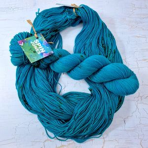 Hand dyed SW Merino & Nylon sock yarn - 4ply fingering 100g 400m AQUATIC