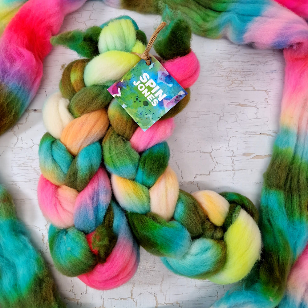 Southdown - Hand dyed - 100g (3.5oz) - TROPICAL (MISHAP TEST)