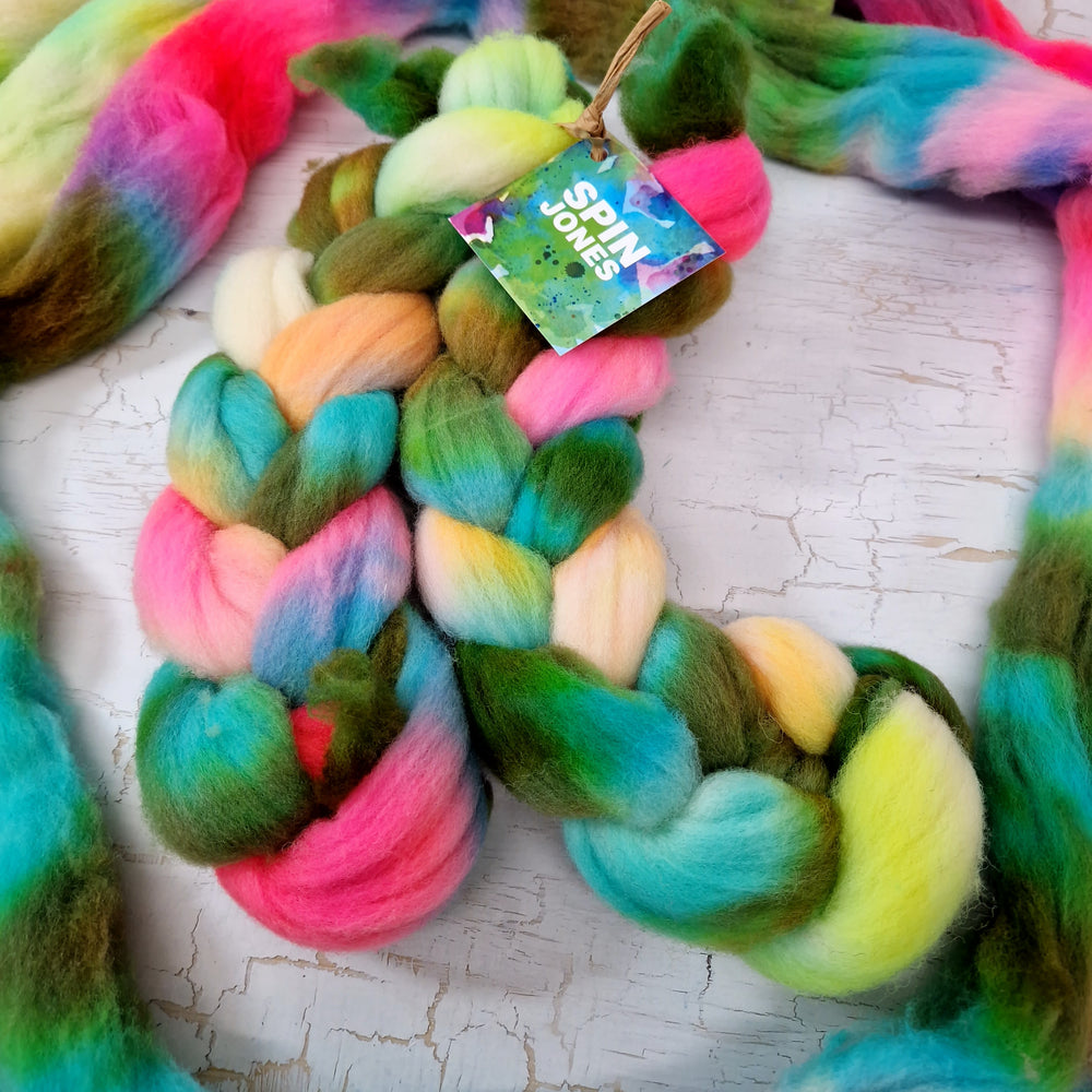 Southdown - Hand dyed - 100g (3.5oz) - TROPICAL (MISHAP TEST)