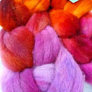 Southdown - Hand dyed - 100g (3.5oz) - COWBOY SUNSET