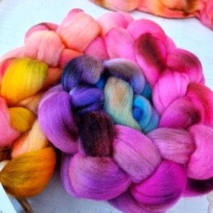 Hand dyed Punta Arenas for spinning 100g (3.5 oz) - LEFTOVERS #3