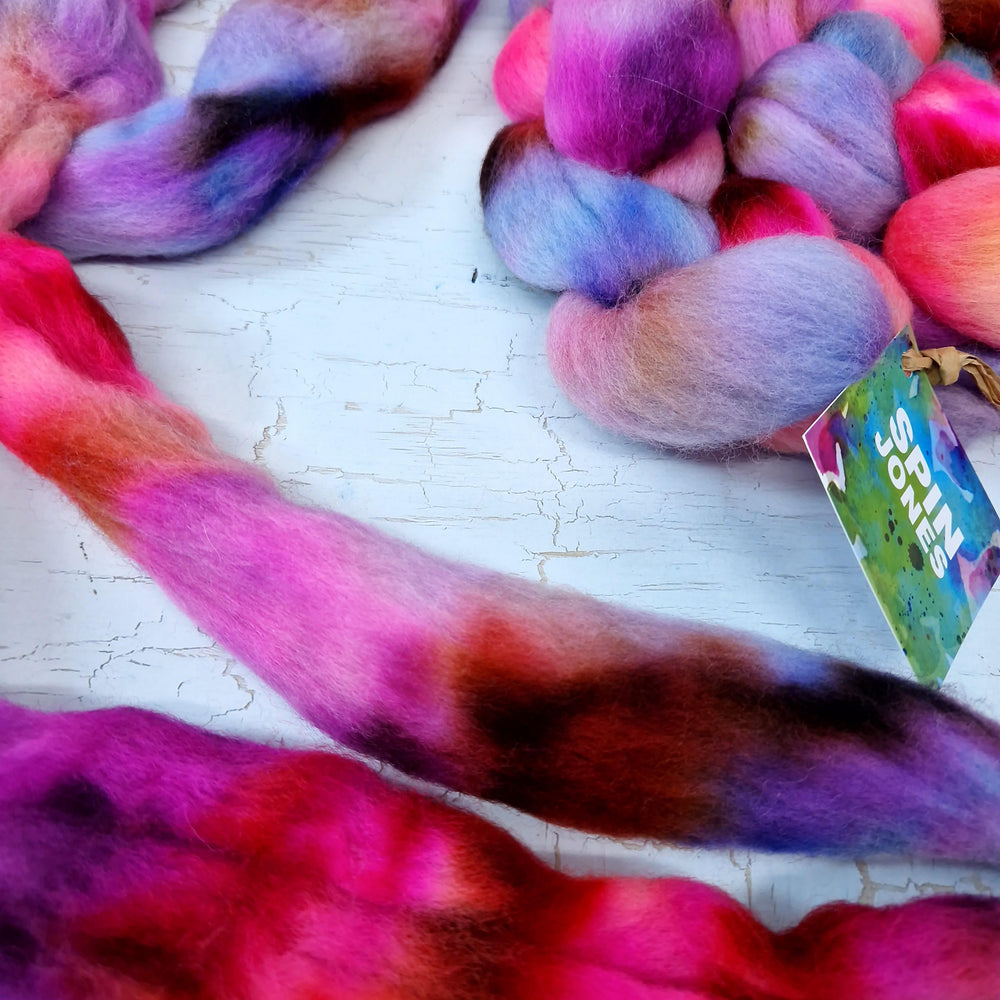 Hand dyed Punta Arenas for spinning 100g (3.5 oz) - LEFTOVERS #6