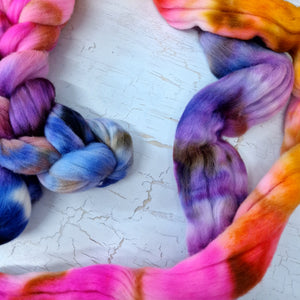 Rambouillet wool - Hand dyed - 100g (3.5oz) - Lake Atitlán