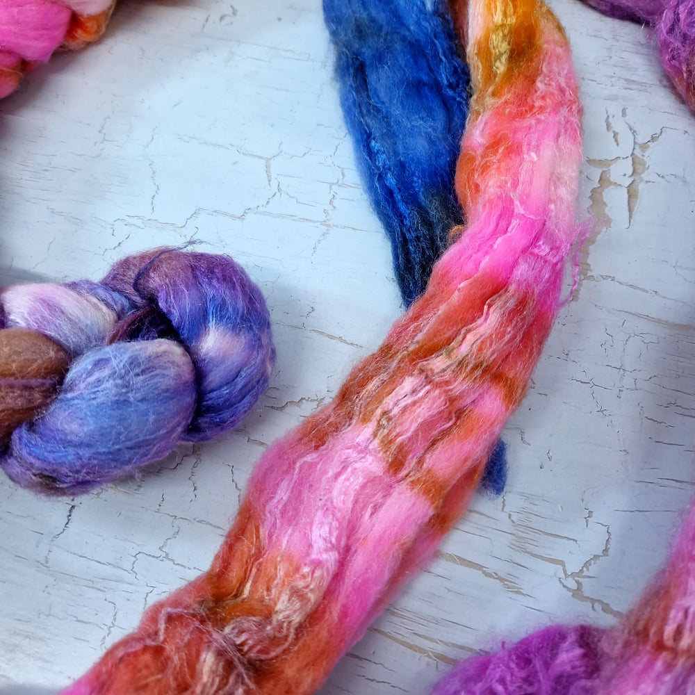 Merino and tussah silk wool top - Hand dyed - 100g (3.5oz) - Lake Atitlán