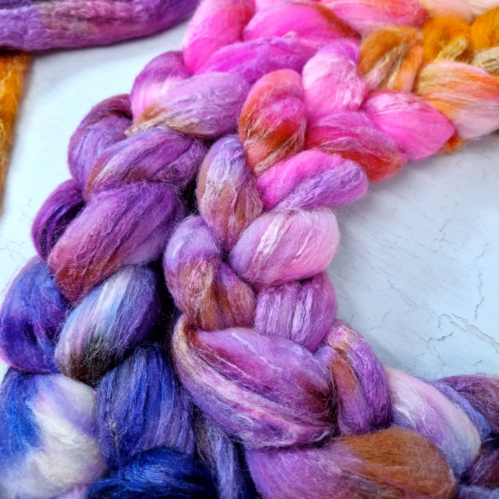 Merino and tussah silk wool top - Hand dyed - 100g (3.5oz) - Lake Atitlán