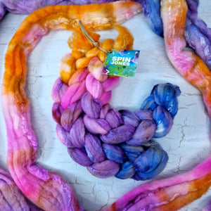 Bluefaced Leicester and tussah silk wool top - Hand dyed - 100g (3.5oz) - Lake Atitlán