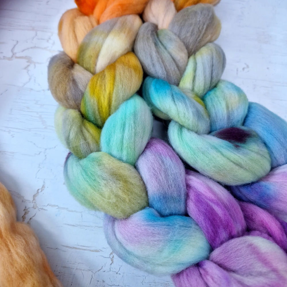 Rambouillet wool - Hand dyed - 100g (3.5oz) - SPRING SHORE