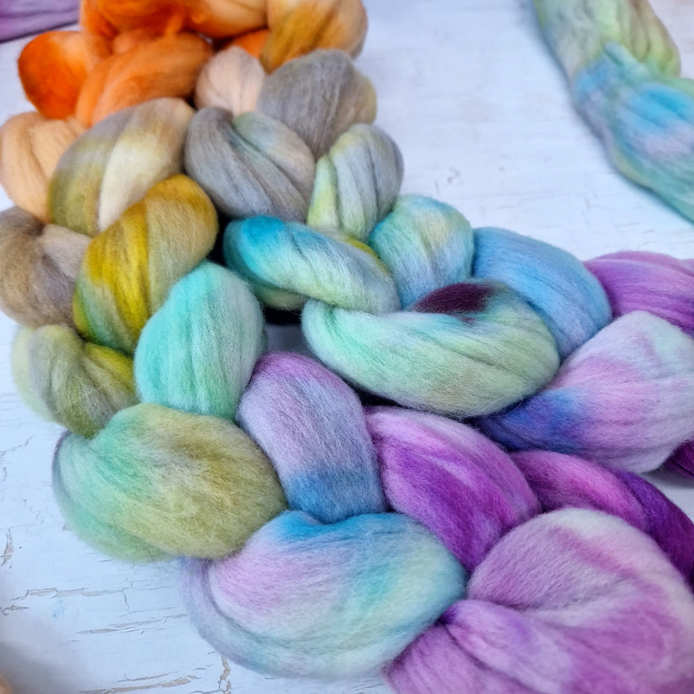 Rambouillet wool - Hand dyed - 100g (3.5oz) - SPRING SHORE