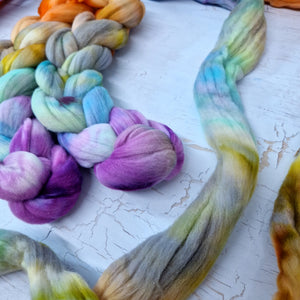 Rambouillet wool - Hand dyed - 100g (3.5oz) - SPRING SHORE