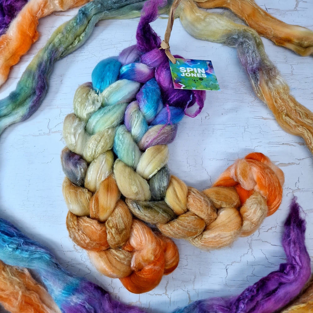 Merino and tussah silk wool top - Hand dyed - 100g (3.5oz) - SPRING SHORE