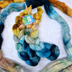 Rambouillet wool - Hand dyed - 100g (3.5oz) - TIDEWRACK